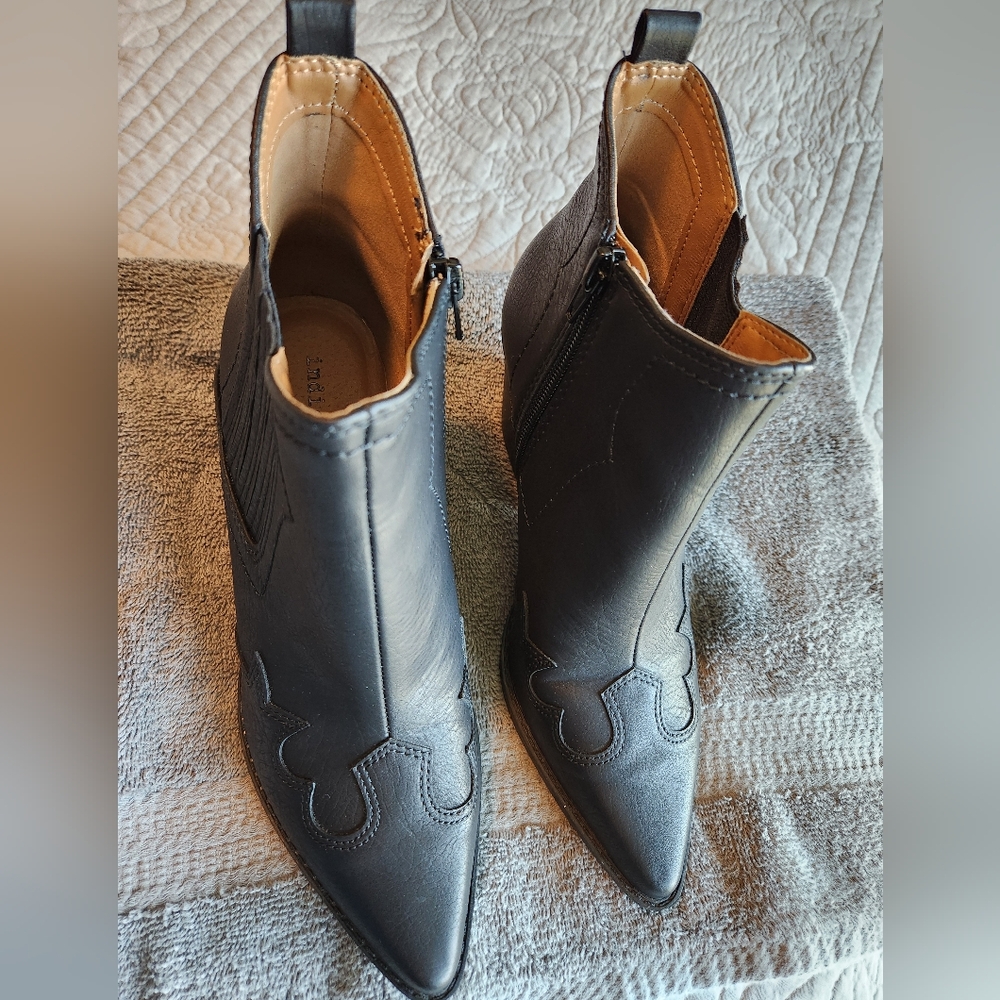 Ladies Cowboy Boots